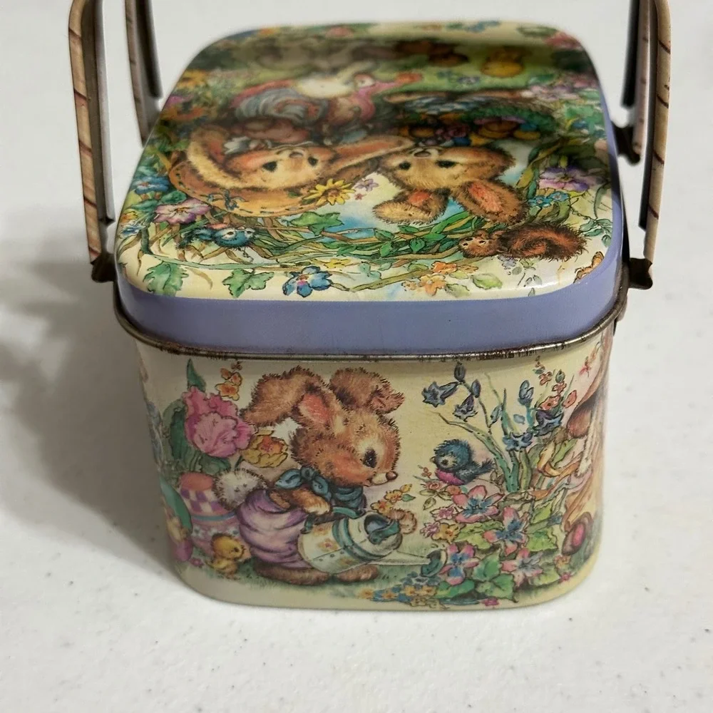Giftco Vintage Bunny Rabbit Picnic Basket Metal Tin Easter Floral Seasonal Decor